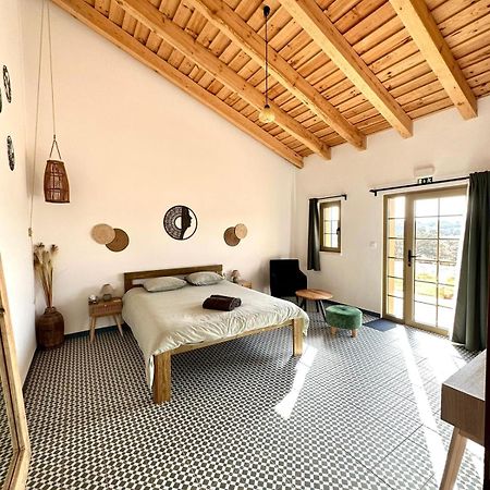 Alpaca Farm And B&B - Mama Adama Grândola エクステリア 写真