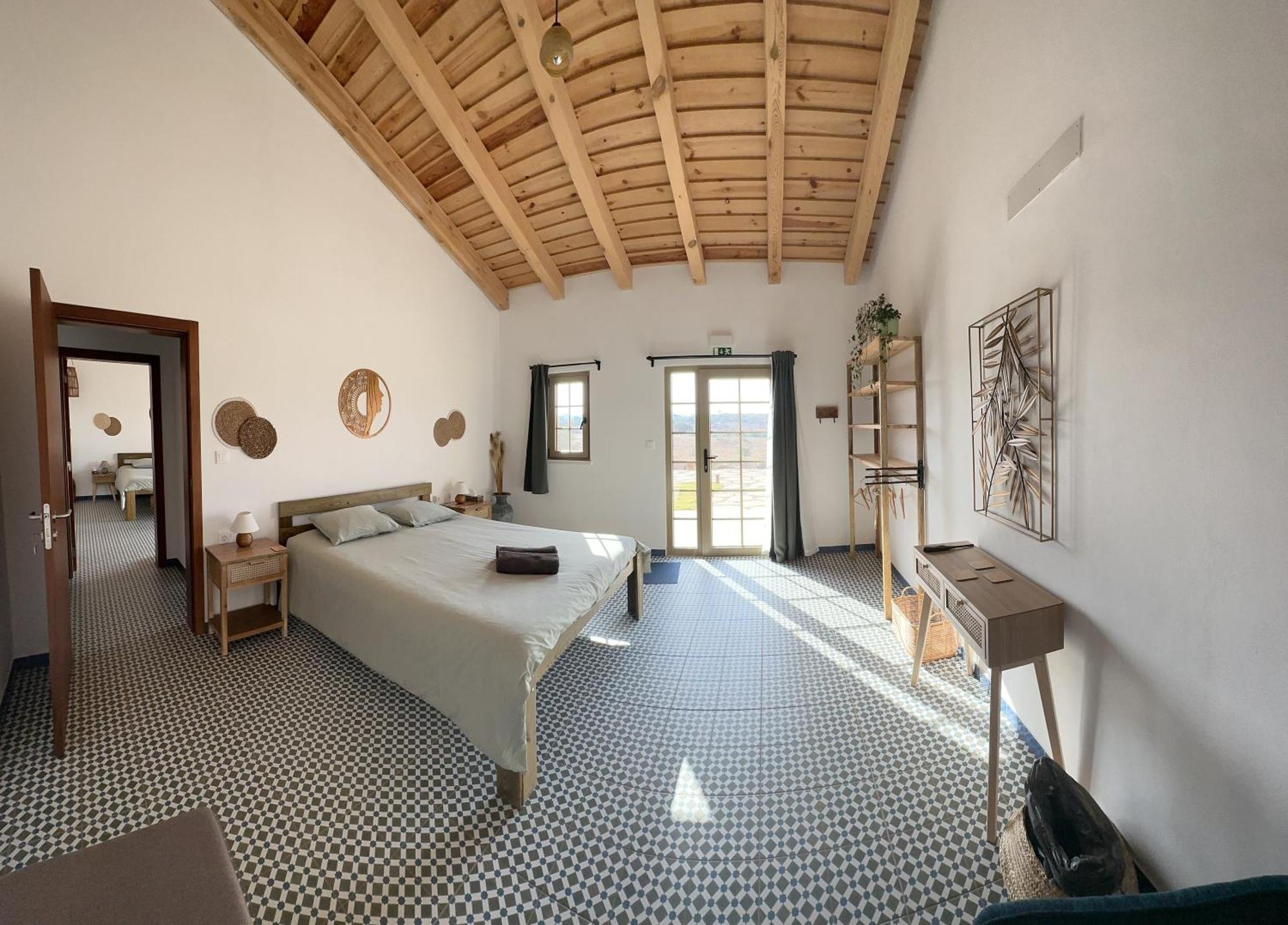 Alpaca Farm And B&B - Mama Adama Grândola エクステリア 写真