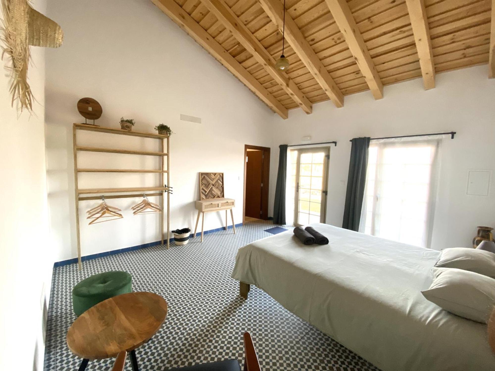 Alpaca Farm And B&B - Mama Adama Grândola エクステリア 写真